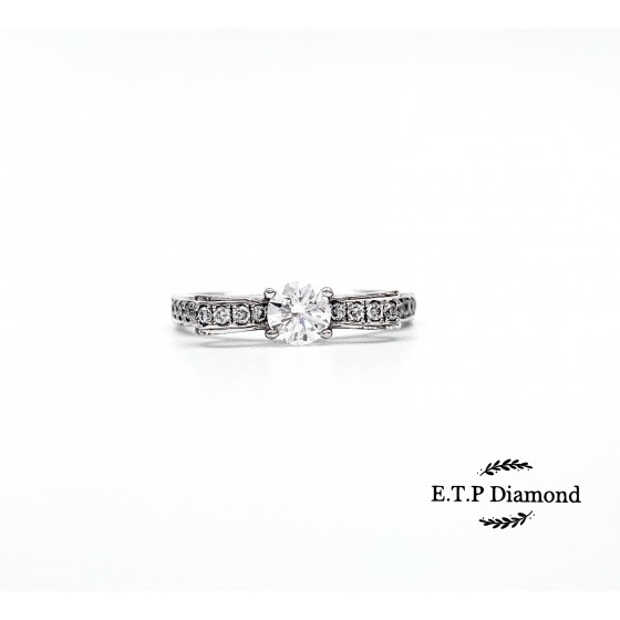 La05LR13（特價:18,000)